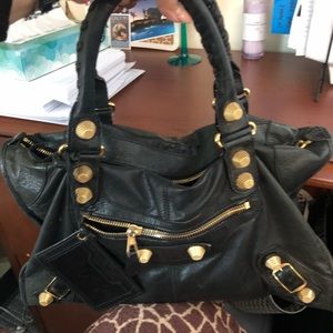 BALENCIAGA
Agneau Giant 21 Gold Hardware and wallet